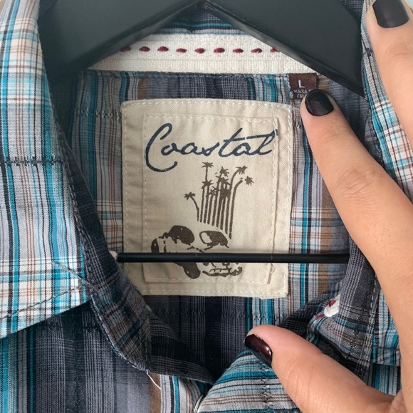 MultiColor Coastal Button down - Picture 2 of 6